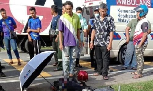 Pelajar maut motosikal bergesel lori simen