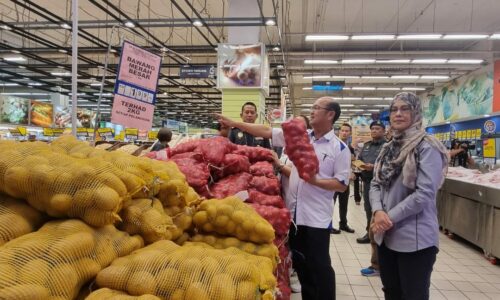 Bekalan makanan sempena Deepavali di Melaka cukup