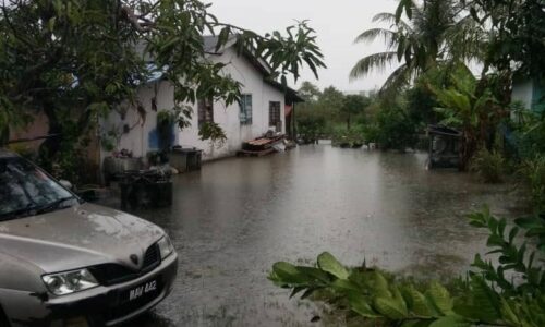 Puluhan rumah di P.Pinang dilanda banjir kilat