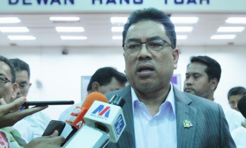 Tebatan banjir di Durian Tunggal akan dilaksanakan