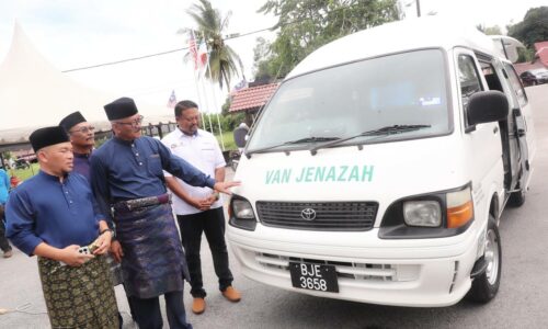 Masjid Lubuk Redan terima van jenazah sumbangan TNB