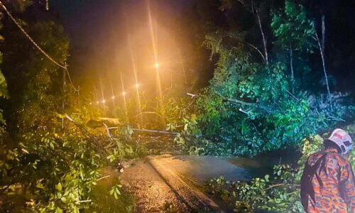 Tanah runtuh: Laluan Mantin – Seremban ditutup sementara