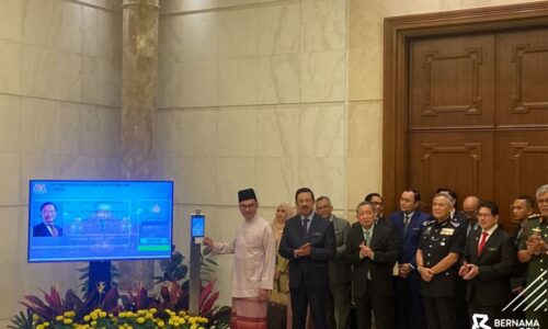 PM Anwar mula tugas secara rasmi di Perdana Putra