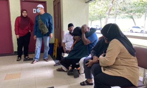 Sempat belanja satu warung sebelum maut nahas