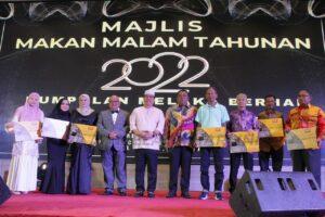 95024412 317c 4265 b898 846688af0dcf