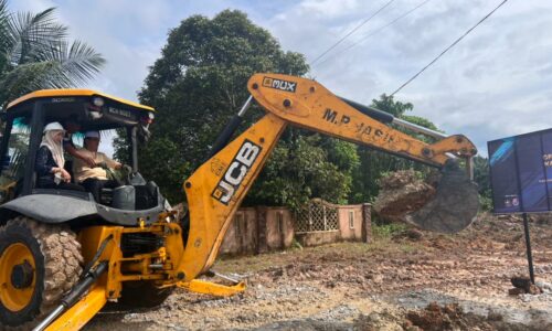 Lulus peruntukan tambahan RM1 juta bina dewan terbuka, gerai perniagaan di Kampung Chohong