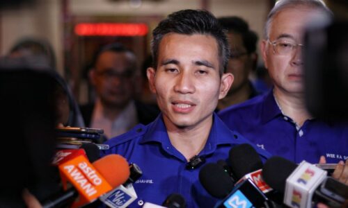 P135 Alor Gajah: 13 tawaran, 5 KPI Shahril Hamdan