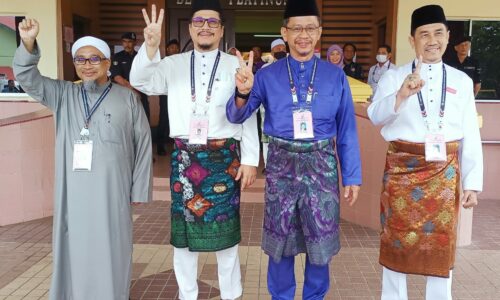 Empat calon bertanding di Jasin