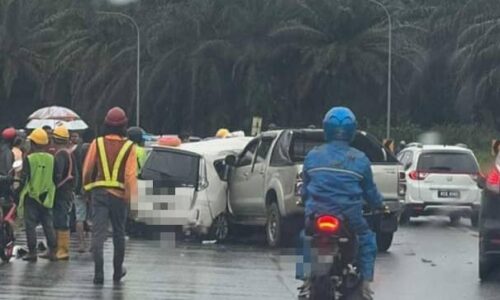 Suami isteri maut kereta terbabas dalam perjalanan ke pusat mengundi