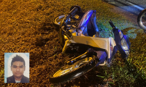 Penjual buah maut motosikal rempuh kereta