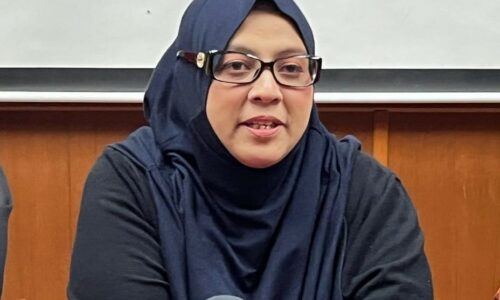 JKKN SANTUNI MASYARAKAT MENERUSI PROGRAM MERAKYATKAN SENI BUDAYA @KOMUNITI