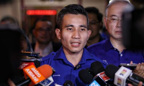 Shahril Hamdan letak jawatan Ketua Penerangan UMNO Malaysia
