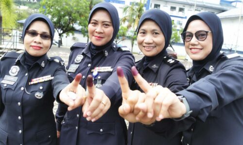 2,504 pegawai dan anggota polis Melaka undi awal