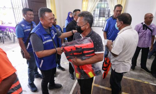 Selesai isu rakyat dahulu jika diberi mandat – Abdul Hakim