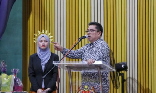 Sulaiman titip pesanan kepada anak Sekolah Tunas Bakti