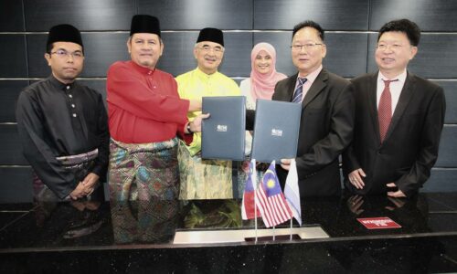 UTeM Holdings, MEVB jalin kerjasama komersialkan motosikal elektrik