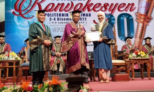 1,429 graduan PMM terima diploma