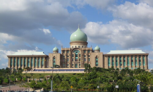 Kabinet Kerajaan Perpaduan mula bertugas, hadir mesyuarat khas esok