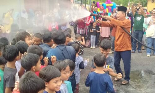 100 kanak-kanak Taboh Naning ‘masuk jawi’