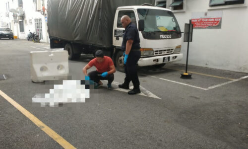 Terjun bangunan, disyaki berdepan masalah kewangan