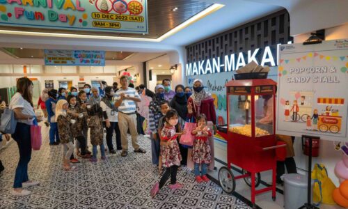 Karnival Makan-makan perkenal ruang menjamu selera selesa