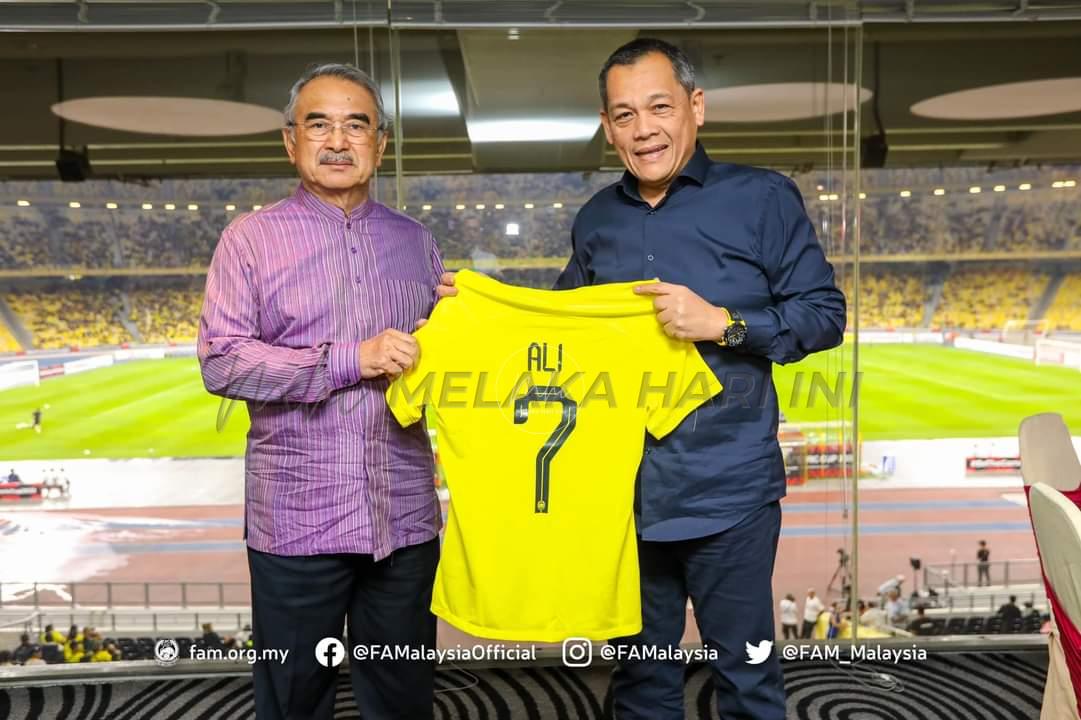 Whatsapp image 2022 12 25 at 7.50.09 pm