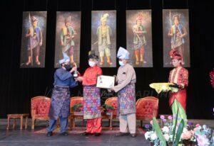 Februari (tyt anugerah tokoh)