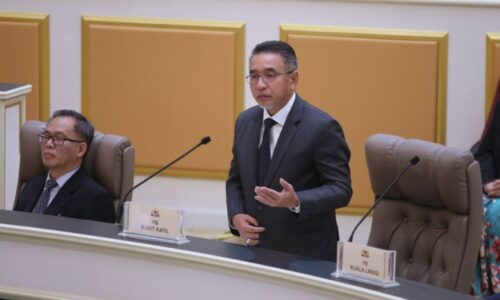Sidang DUN: Adly garis tiga teras utama bantu Menteri Pertahanan