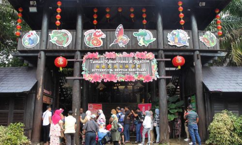 Taman Rama-Rama dan Reptilia Melaka diserbu pengunjung