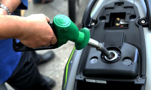 Harga petrol RON97, RON95, diesel kekal