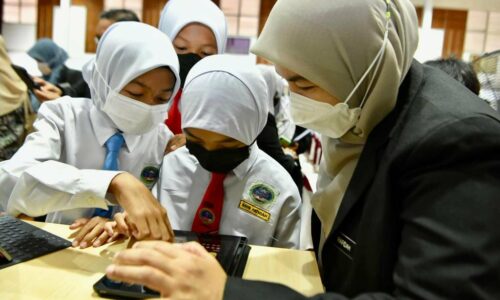 Guru diberi pilihan rekod PBD luar talian, hibrid – KPM