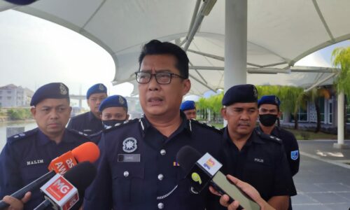 Anggota komando hilang, belum ada petunjuk