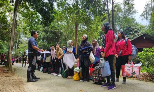 Suntik motivasi, ubah mentaliti pelajar