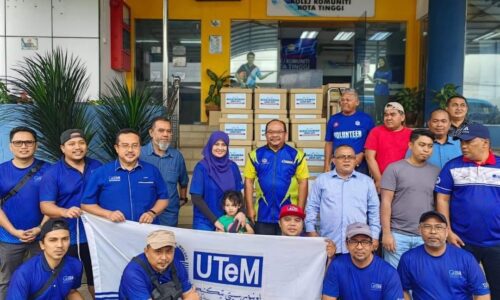 Sukarelawan UTeM bantu mangsa banjir di Kota Tinggi