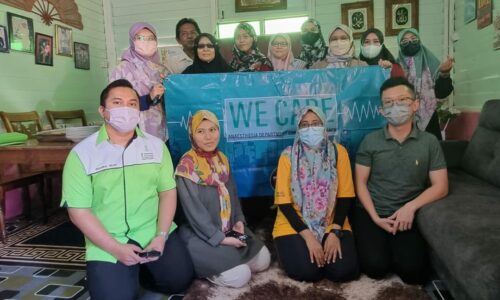 Organ diderma penghantar makanan beri sinar kepada tiga pesakit