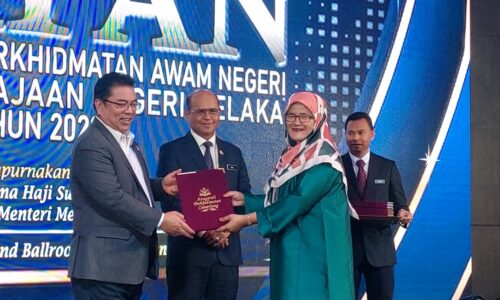 490 penjawat awam Melaka terima pengiktirafan MAPAN