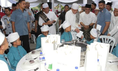 Pembentukan Kerajaan Perpaduan di Melaka akan dibincangkan – Ahmad Zahid