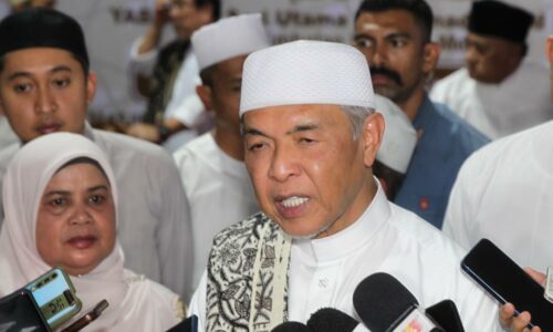 Rais kekal Ketua UMNO Tangga Batu – Presiden UMNO