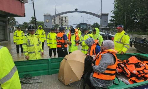 40,854 mangsa banjir di enam negeri di tempatkan di PPS