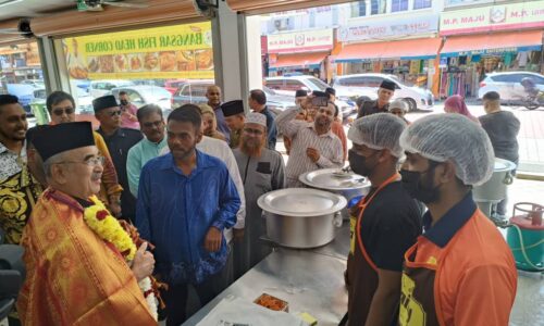 ‘Anuar Kari Bangsar’ dah sampai Melaka
