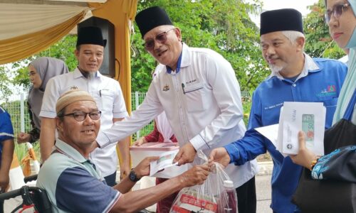 2,200 asnaf mualaf Melaka terima bantuan Ramadan, Syawal