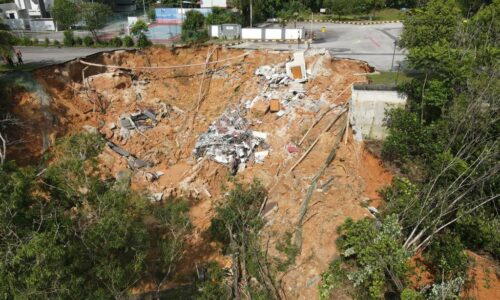 Tanah runtuh di MACA: Masih berlaku runtuhan kecil – Polis