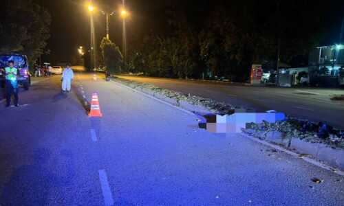 Pemuda maut motosikal rempuh tiang lampu
