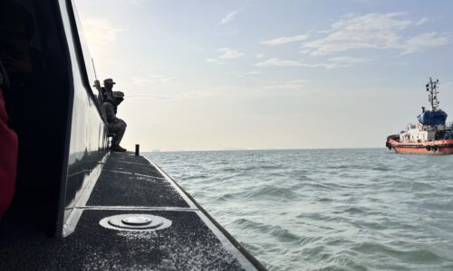 Korban demi mengawal perairan negara
