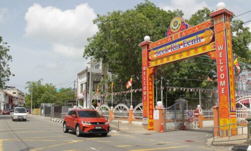 15 kereta berhias bakal berarak 6km sambut Hari Wesak