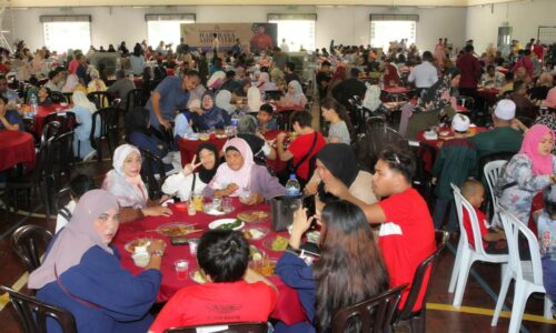 Jelajah Rumah Terbuka Malaysia Madani bermula 29 April – Fahmi