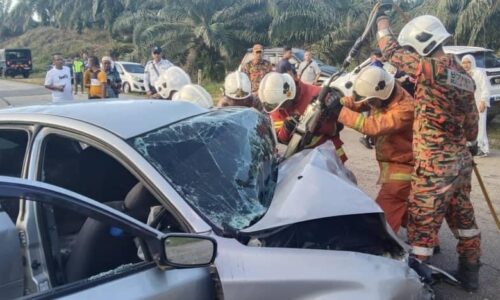 Identiti enam korban nahas kereta bertembung di Kemaman dikenal pasti
