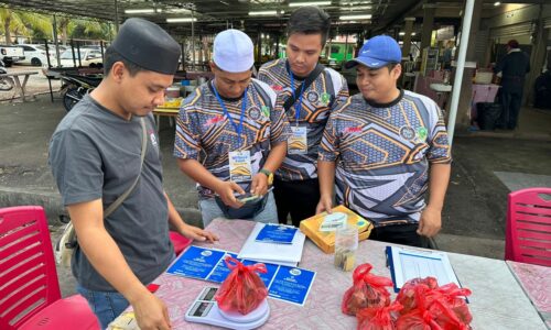 Lebihan makanan bazar Ramadan jadi santapan moreh