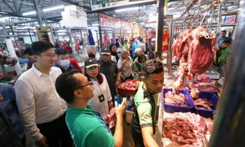 Barangan keperluan hari raya mencukupi – Exco