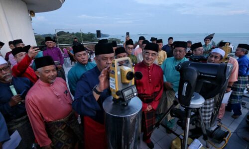 TYT, KM hadir ke Majlis Cerapan Hilal Syawal